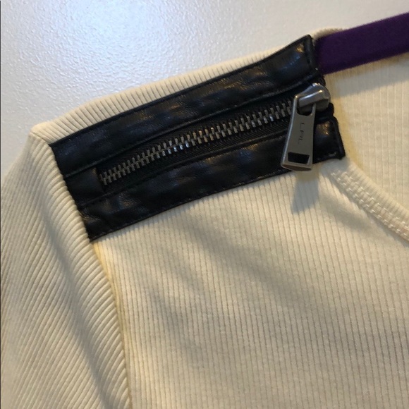 Lovely cream-colored top from Ralph Lauren - Picture 3 of 3